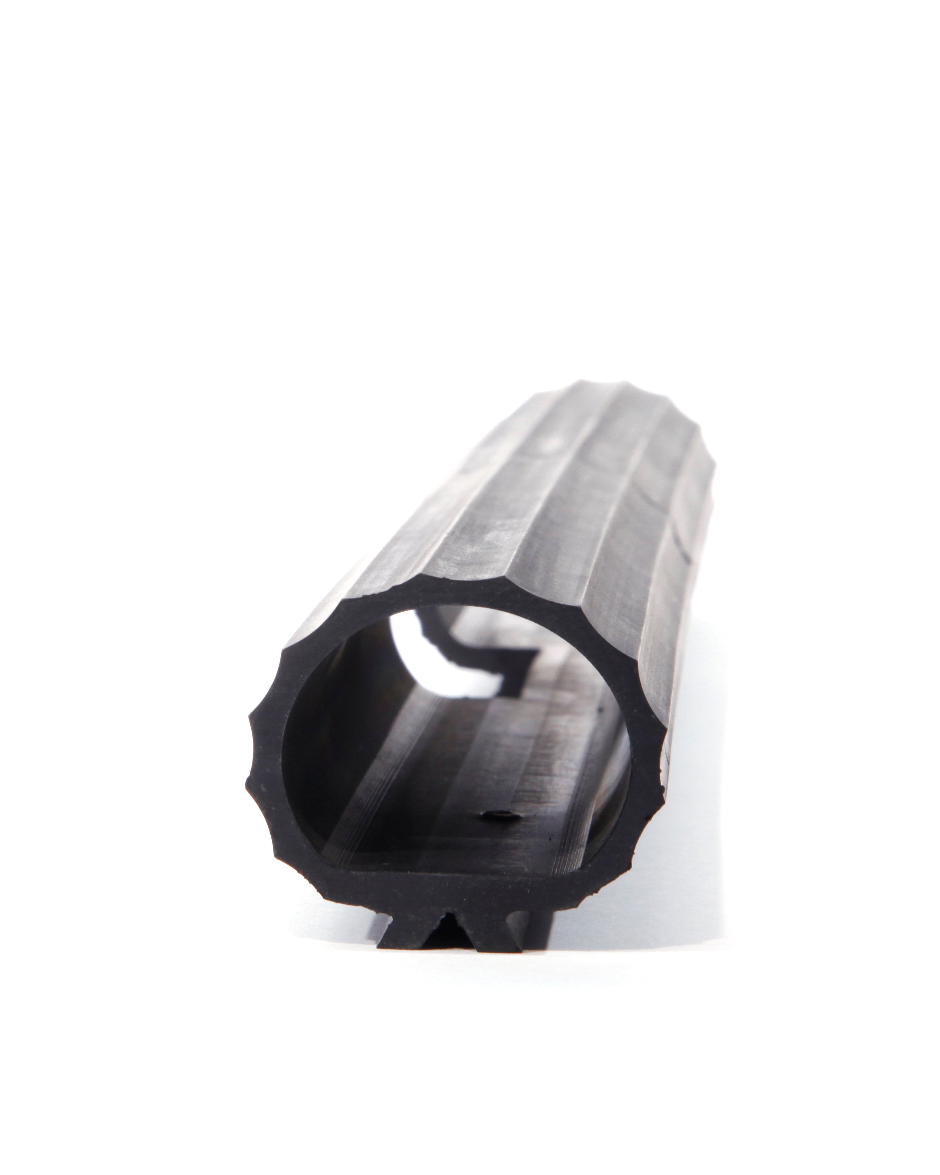 Polygonal hollow rubber tube
