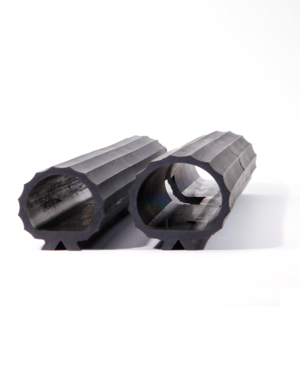 Polygonal hollow rubber tube