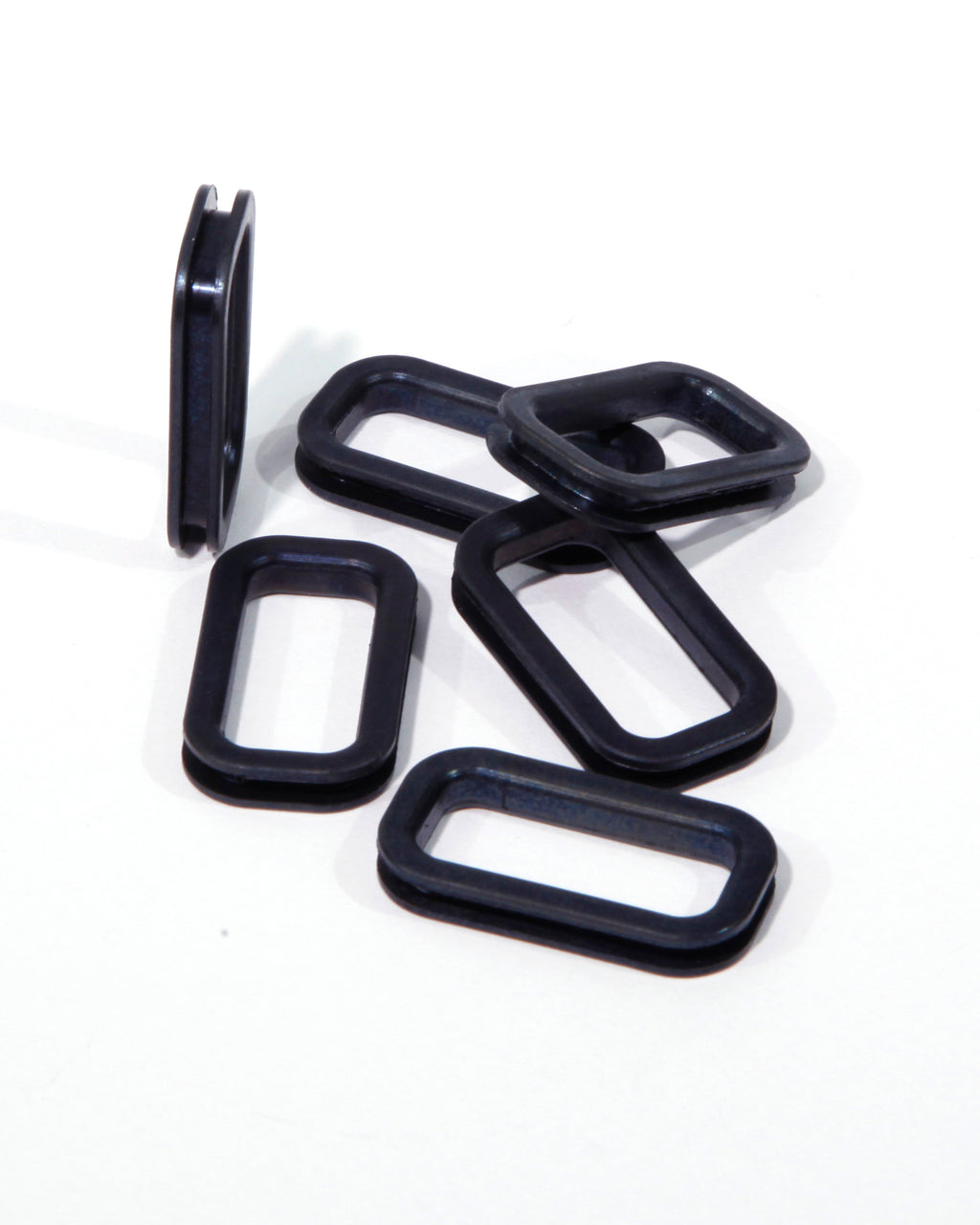 Rubber wire grommet