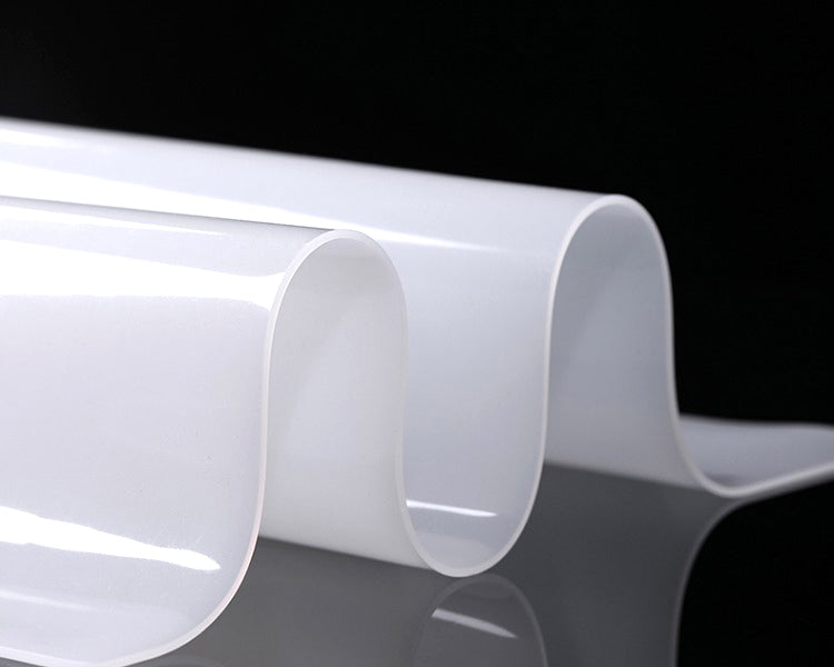 Anti-tear, flame-retardant, high-temperature resistant silicone plate