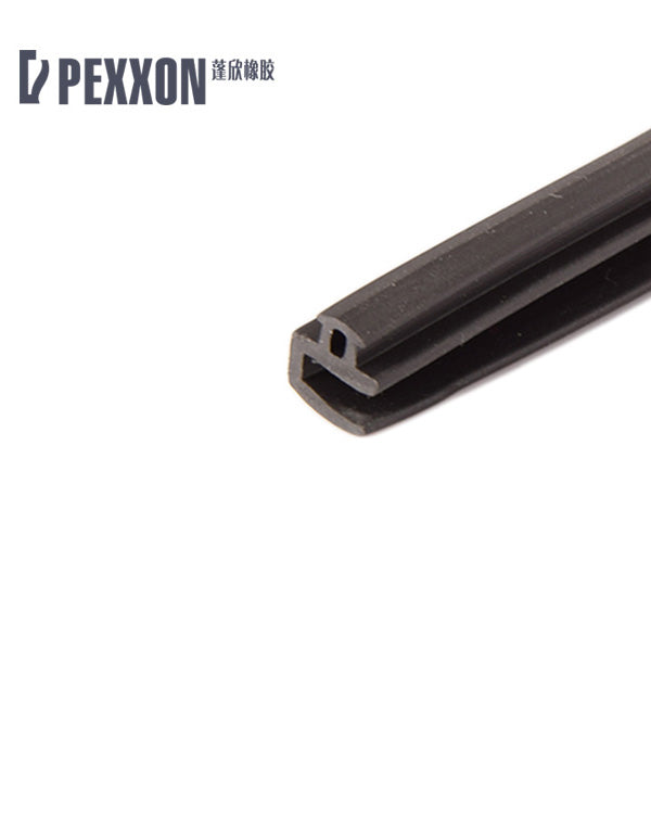 Windshield leak-proof sealing strip Automobile windshield waterproof rubber strip Solution for windscreen leakage Windshield sound insulation sealing strip Windshield dust-proof rubber strip Automobile front / rear windshield sealing strip