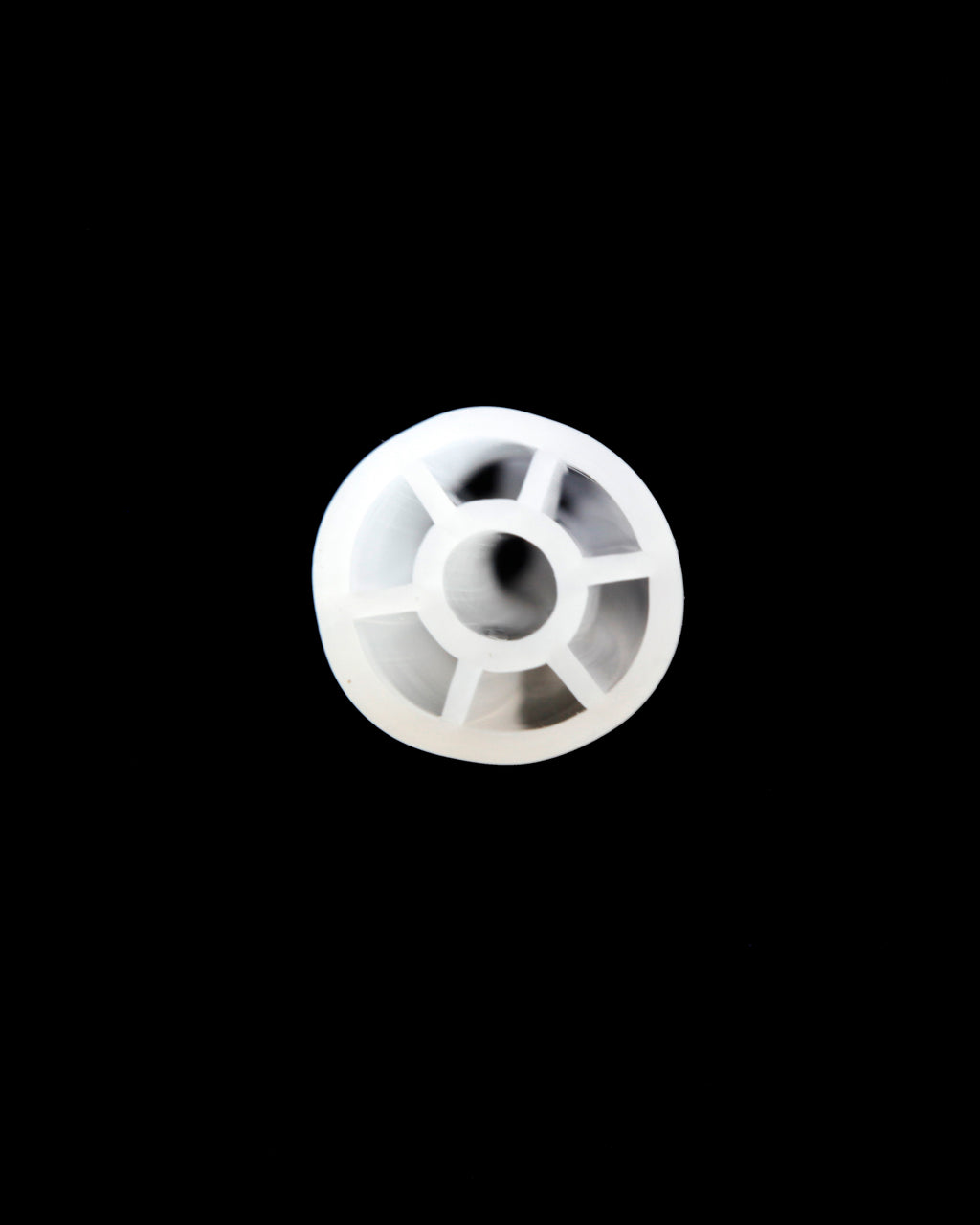 The inner wall is supported in a star shape to prevent flattening